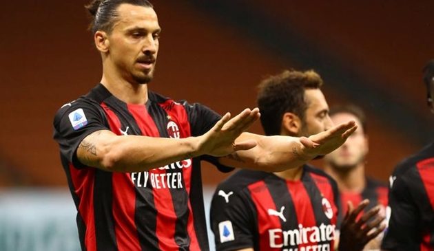 Mino Raiola membantah bahwa Zlatan setuju untuk memperpanjang kontrak dengan Milan